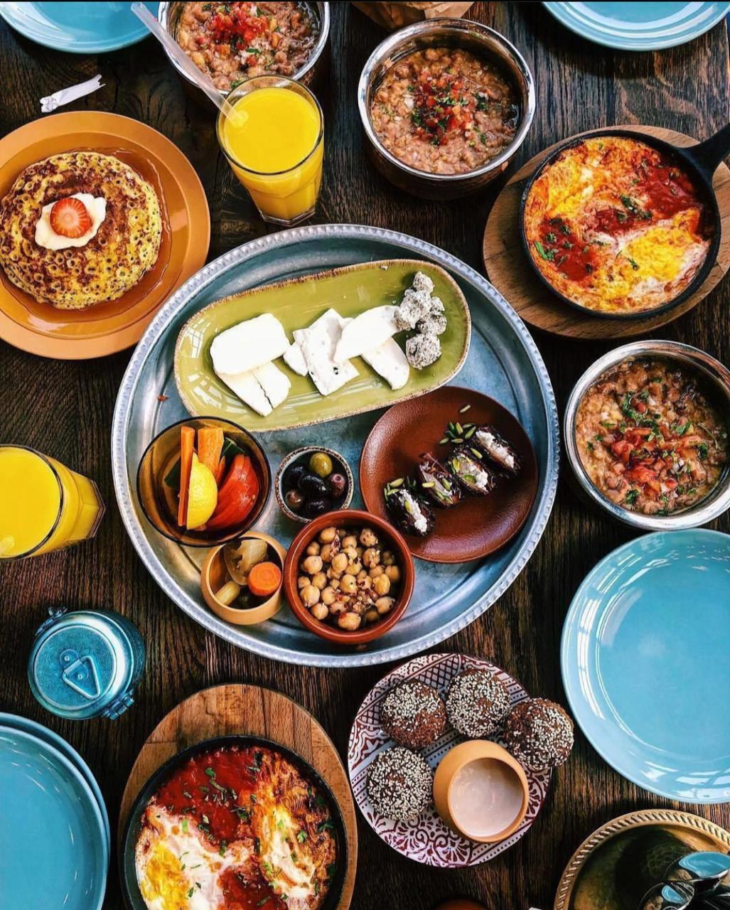 The Best Brunch Places In Dubai - ReviewAE - ReviewAE